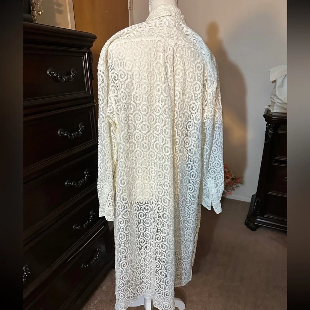 Button Up Cream Lace Collared Duster - Picture 3 of 4